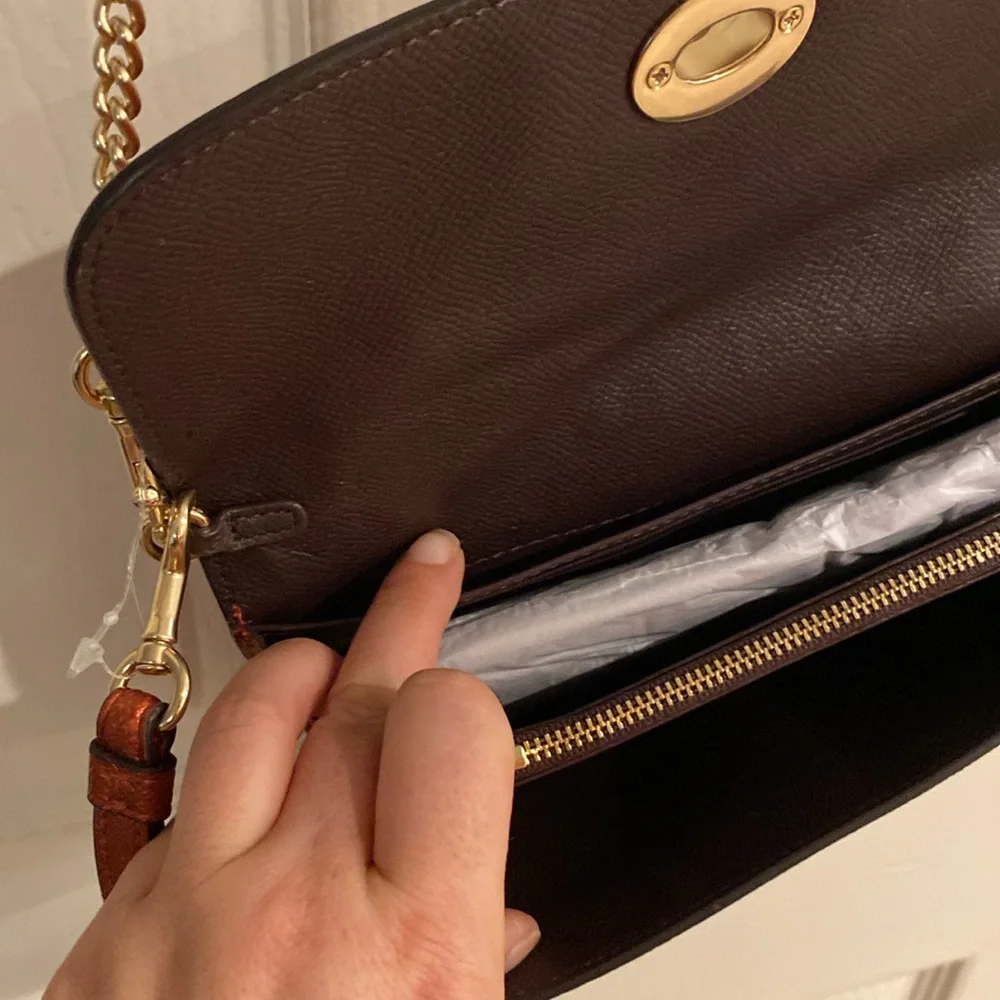 Coach Shimmering Red Crossbody Clutch, Never used with original packing - Picture 6 of 11